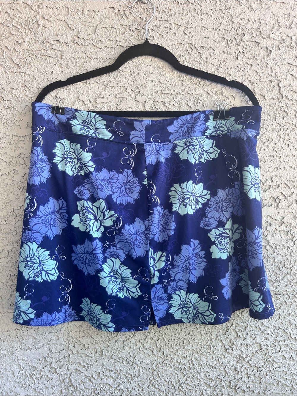 Tranquility by Colorado Clothing Women’s Blue Floral Golf Skort | XL |